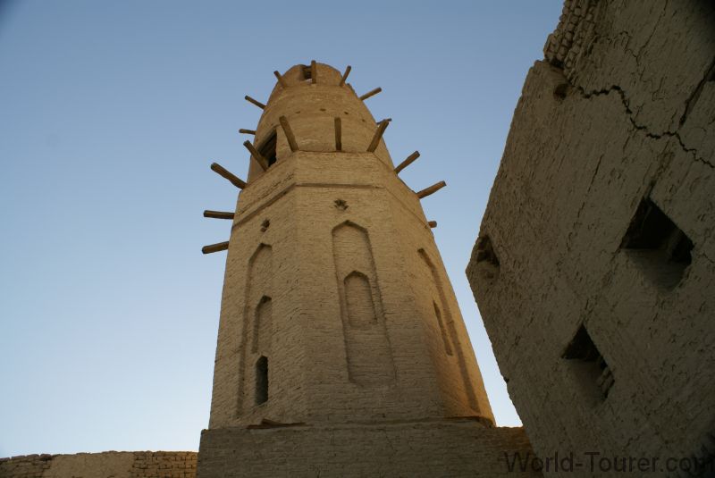 El-Kasr Minaret
