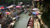 damnoen saduak floating market